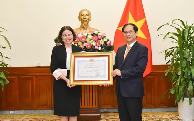 Đại sứ Australia tại Việt Nam: 