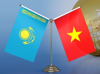 Điện mừng kỷ niệm 30 năm quan hệ ngoại giao Việt Nam - Kazakhstan