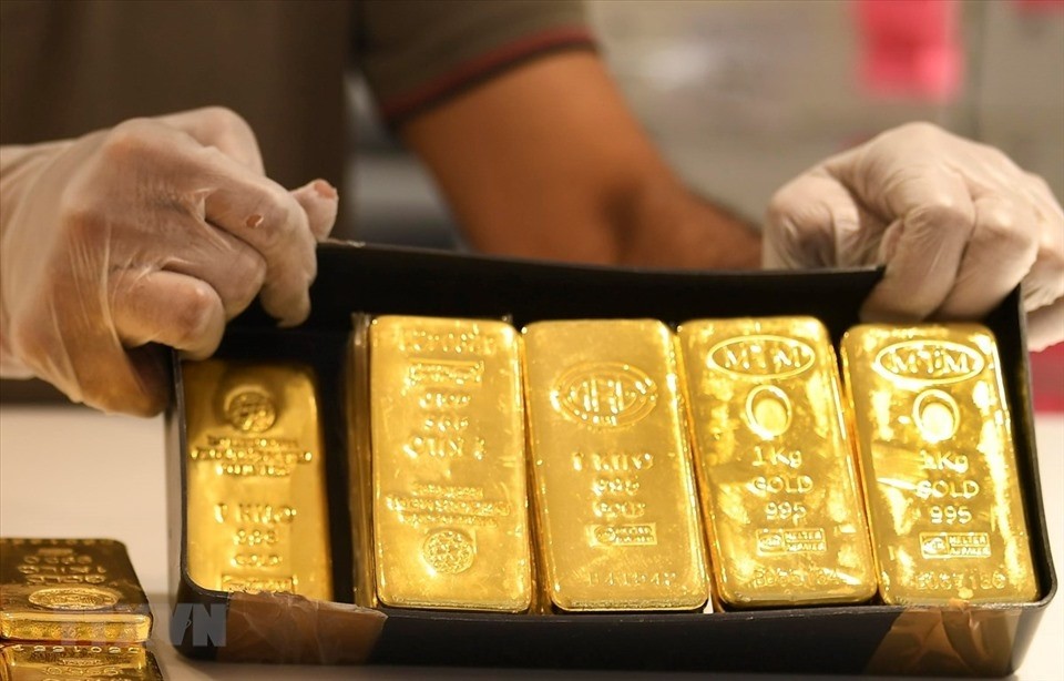 Giá vàng trong nước và thế giới chênh nhau hơn 17 triệu đồng/lượng. Ảnh minh họa