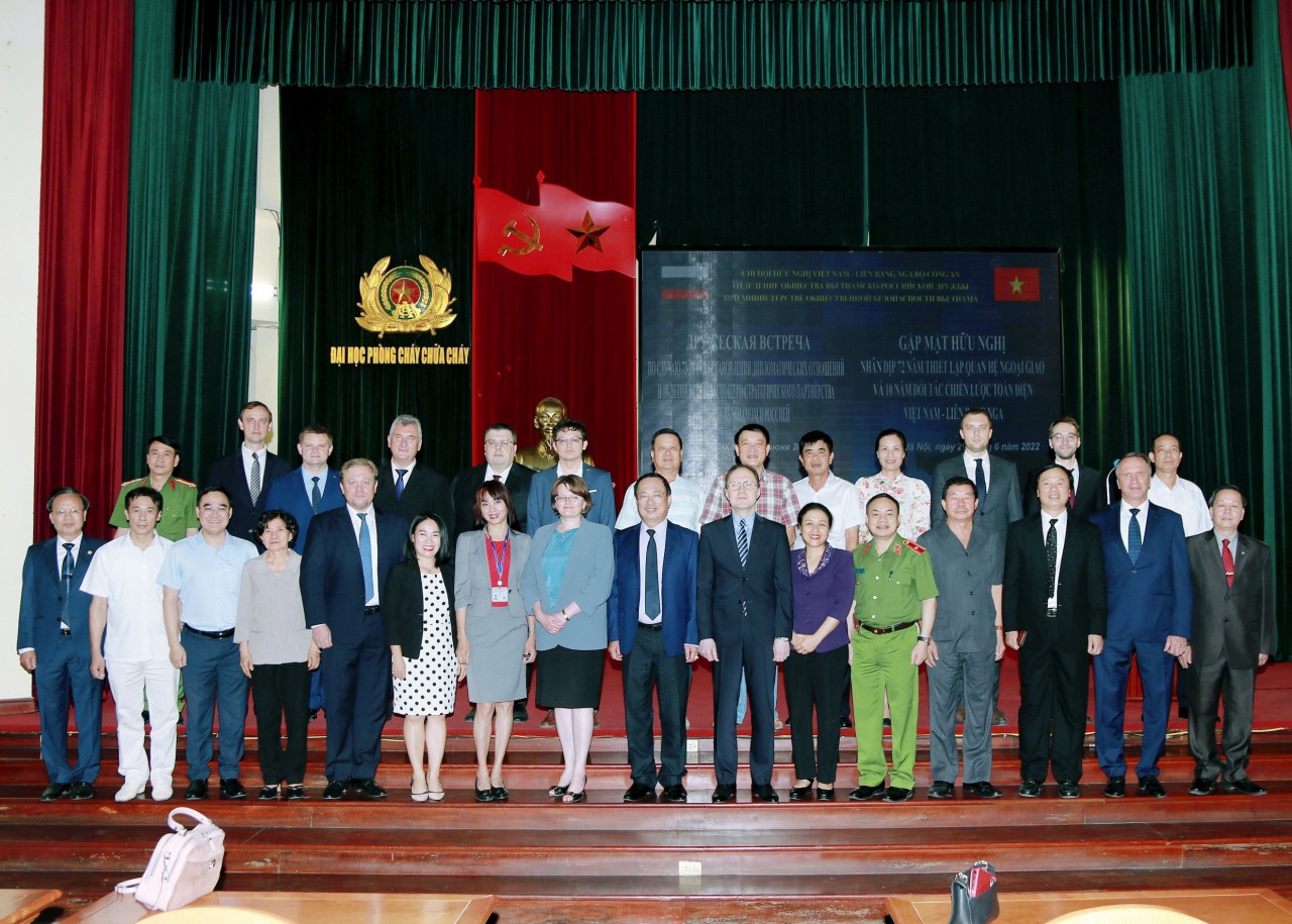 Gặp mặt Chi hội Hữu nghị Việt - Nga Bộ Công An