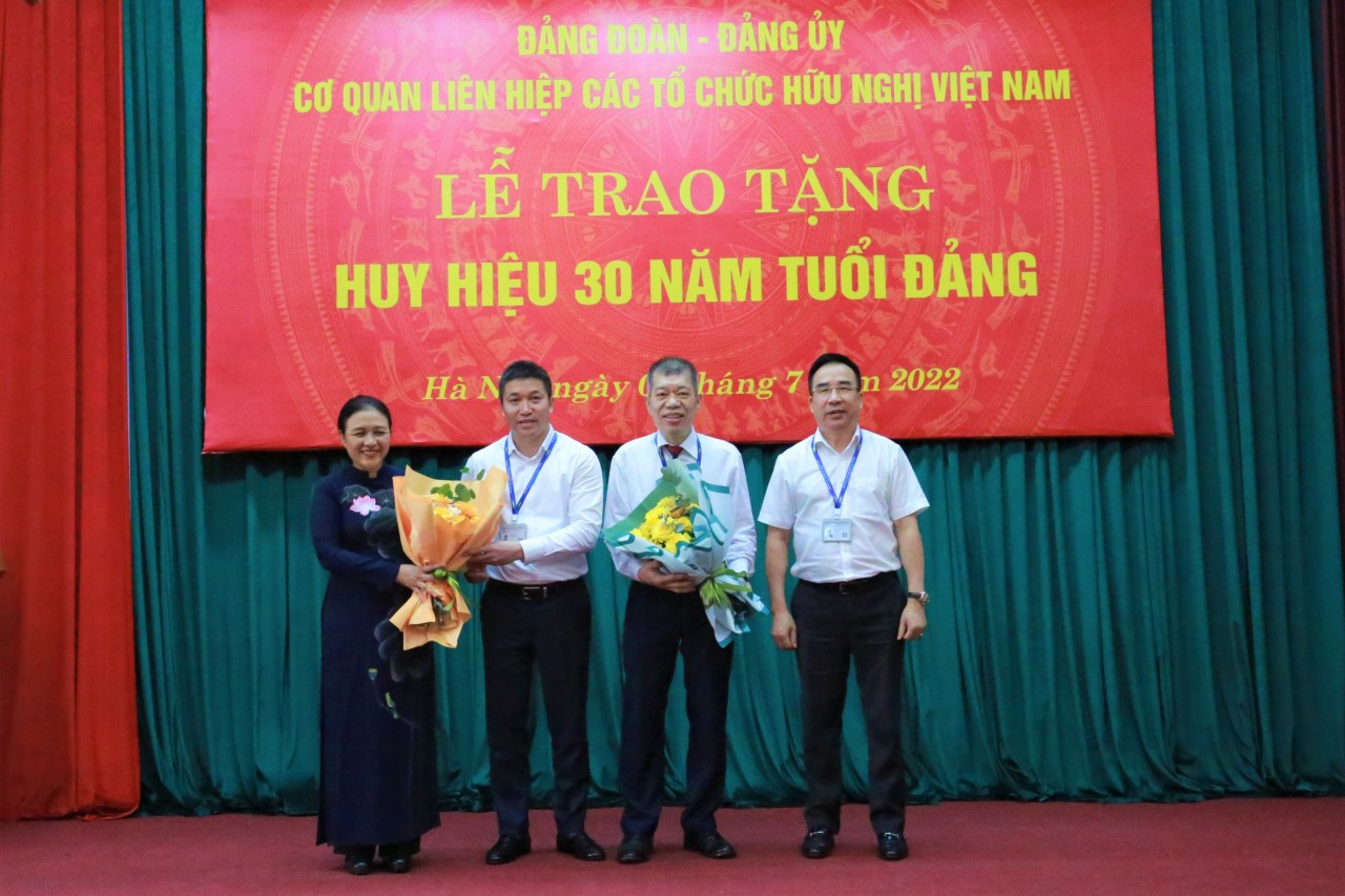 PHan Anh Sơn, ủy viên đảng đoàn Nguyễn Văn Doanh, ủy viên đảng đoàn, Phó Chủ tịch