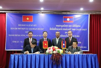 TP Đà Nẵng và tỉnh Attapeu (Lào): Đẩy mạnh hợp tác giáo dục, đầu tư và du lịch giai đoạn 2023-2027