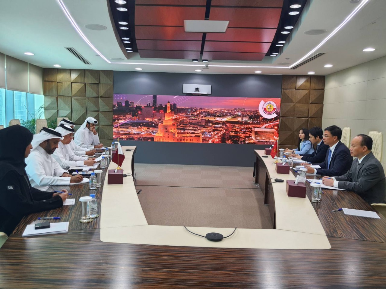 Việt Nam - Qatar: Phối hợp tổ chức các hoạt động kỷ niệm 30 năm thiết lập quan hệ ngoại giao