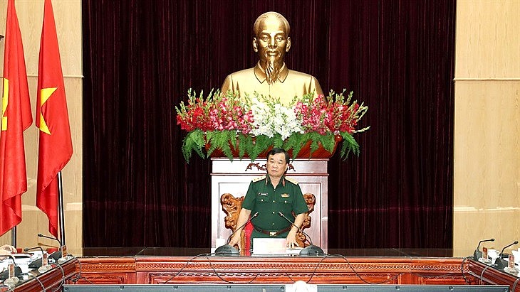 Thượng tướng Hoàng Xuân Chiến phát biểu kết luận hội nghị. Ảnh: Mạnh Hùng