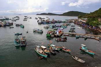 Kiên Giang: Ngư dân chủ động ứng phó với mùa mưa bão