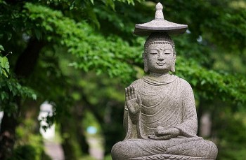 Đạo làm con theo quan điểm Phật giáo