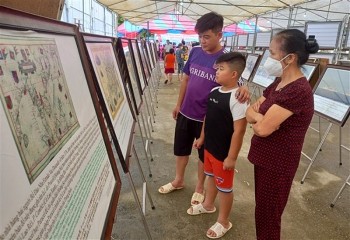nhieu trien lam ve lich su phap ly cua hoang sa va truong sa duoc to chuc trong thang 7