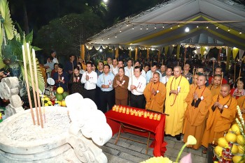 Đại lễ cầu siêu tưởng niệm, tri ân anh linh các Anh hùng liệt sỹ ở Nghĩa trang Liệt sỹ Vị Xuyên (Hà Giang) Đại lễ cầu siêu tưởng niệm, tri ân anh linh các Anh hùng liệt sỹ ở Nghĩa trang Liệt sỹ Vị Xuyên (Hà Giang)