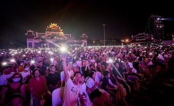 Điểm hẹn của văn hóa và nghệ thuật, tạo nên sức hút riêng cho du lịch Đà Nẵng Điểm hẹn của văn hóa và nghệ thuật, tạo nên sức hút riêng cho du lịch Đà Nẵng