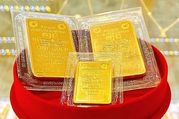 Ngày 12/7: giá vàng trong nước đứng yên khi giá thế giới giảm thấp
