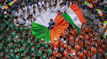 Ấn Độ sẽ "qua mặt" Trung Quốc để trở thành quốc gia đông dân nhất thế giới