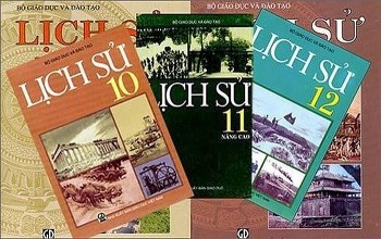 Lịch sử thành môn học bắt buộc với 52 tiết/năm