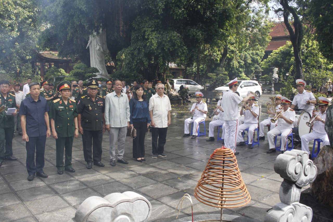 Công trình tưởng niệm 9.419 liệt sĩ Mặt trận 479 - Campuchia