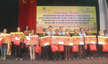 Hơn 1,8 tỉ đồng hỗ trợ cho gia đình chính sách, cựu thanh niên xung phong tại Quảng Trị