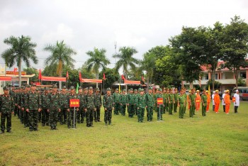 Tỉnh Kon Tum tổ chức lễ xuất quân tham gia diễn tập phòng thủ dân sự tại tỉnh Attapư (Lào)