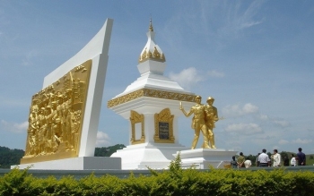 Những công trình tưởng niệm liệt sĩ Việt Nam trên đất Lào