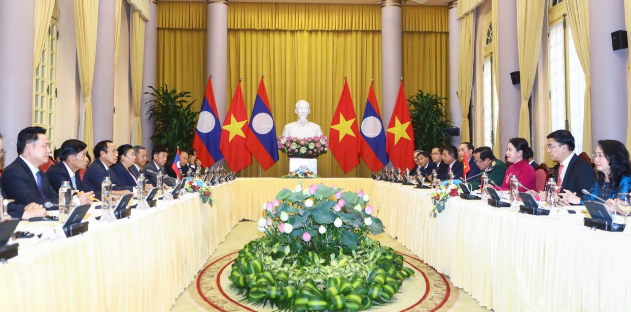 Tiếp tục vun đắp và không ngừng củng cố mối quan hệ hữu nghị vĩ đại Việt -Lào