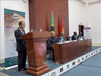 Doanh nghiệp Việt Nam và Tanzania tìm hiểu cơ hội đầu tư song phương Doanh nghiệp Việt Nam và Tanzania tìm hiểu cơ hội đầu tư song phương