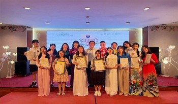 trai he viet nam 2022 lan toa tinh yeu tieng viet qua cuoc thi ke chuyen