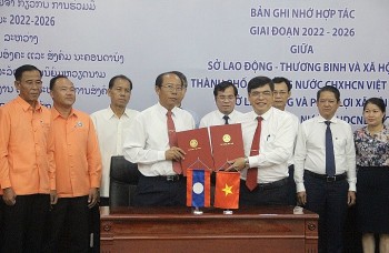 TP. Đà Nẵng và tỉnh Champasak (Lào) tăng cường hợp tác về lao động và phúc lợi xã hội