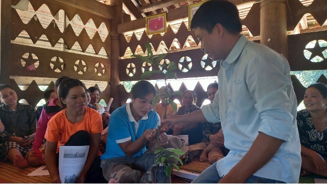 Helvetas Việt Nam tập huấn kỹ thuật canh tác cây trồng cho đồng bào dân tộc thiểu số