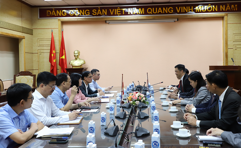 Singapore tăng cường hợp tác y tế với Việt Nam, nhất là những lĩnh vực thế mạnh