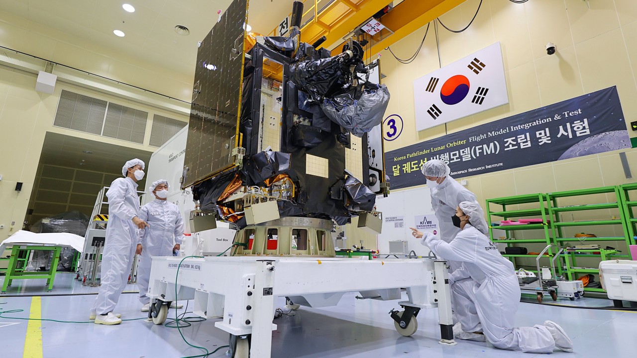 Hàn Quốc phóng tàu thăm dò Mặt Trăng, gia nhập cuộc đua không gian | Khoa học | Vietnam+ (VietnamPlus)