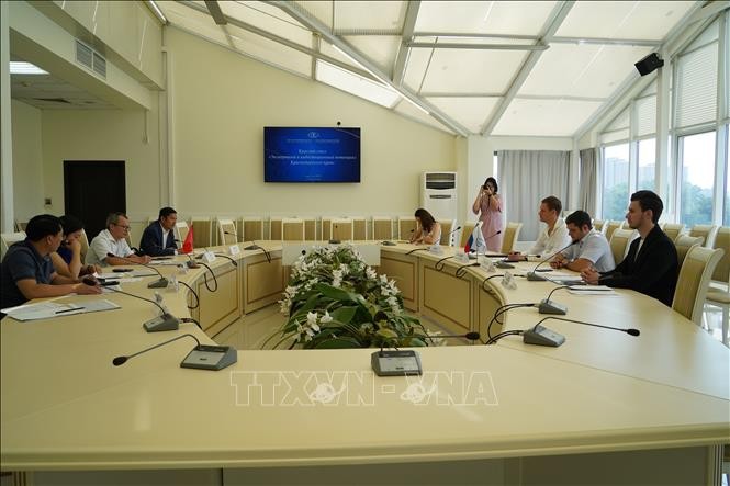 Hội nghị bàn tròn giữa các doanh nghiệp Việt Nam và tỉnh Krasnodar. 