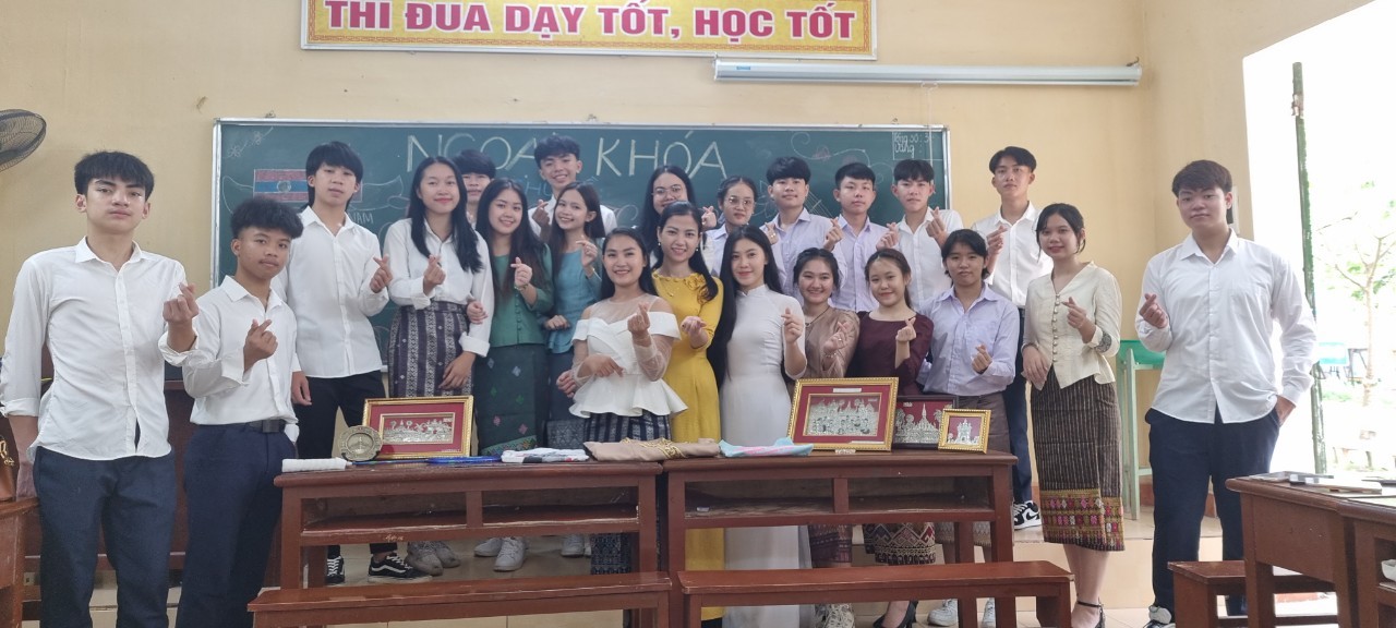 Trường Hữu nghị 80 phát động cuộc thi Kỷ vật kể chuyện Trường Hữu nghị 80 phát động cuộc thi Kỷ vật kể chuyện