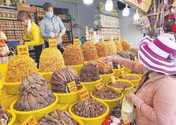Ghé thăm Chợ Châu Đốc - thủ phủ của các loại mắm đồng