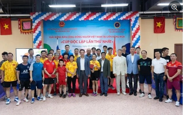 Sôi động giải bóng bàn cộng đồng người Việt Nam tại Nga