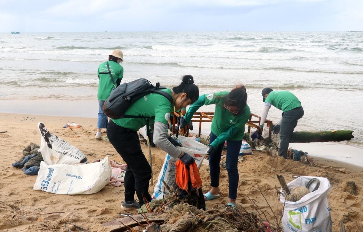 Báo cáo sai về tình trạng xả rác thải nhựa ra biển, tổ chức quốc tế xin lỗi