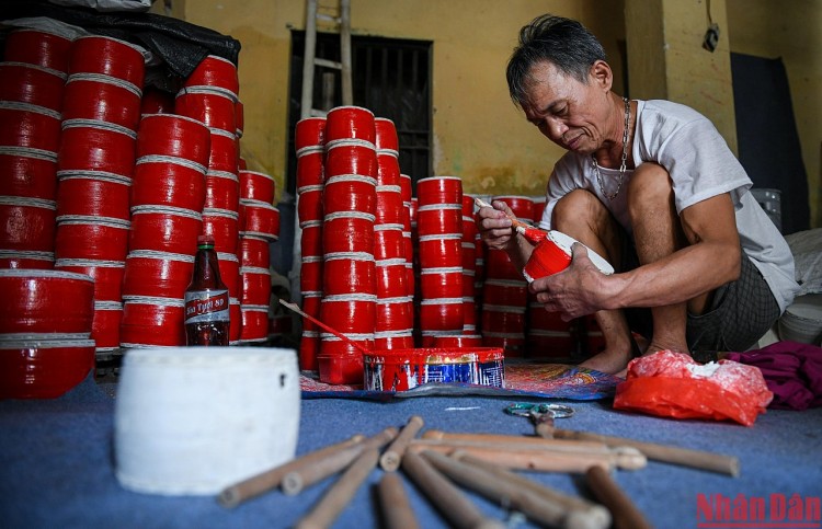 [Ảnh] Khám phá làng nghề làm đồ chơi Trung thu truyền thống ở Hưng Yên