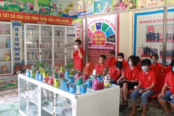 KCCC và KCOC nâng cao kiến thức phân loại và tái chế rác cho học sinh tại Phú Thọ