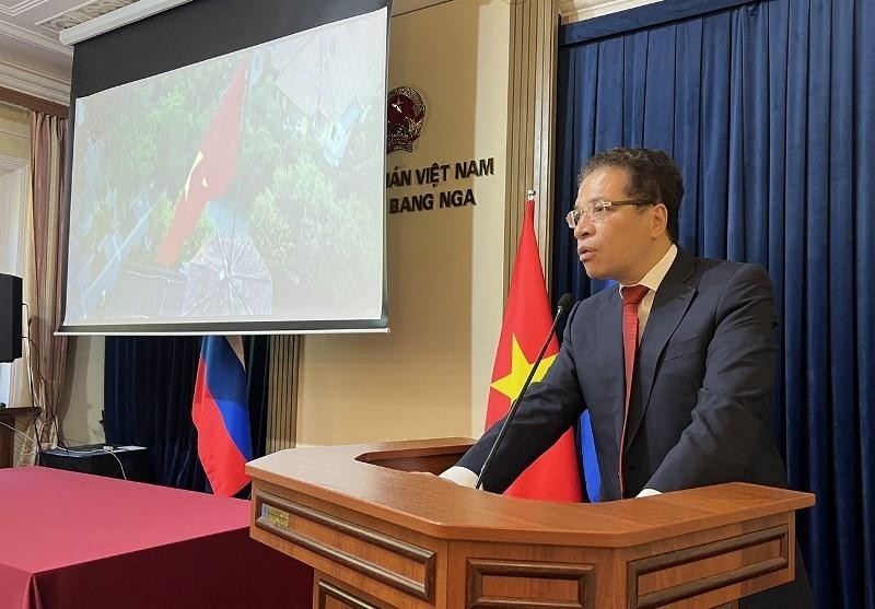 Đại sứ quán Việt Nam tại các nước mừng Quốc khánh và ngày thành lập ngành