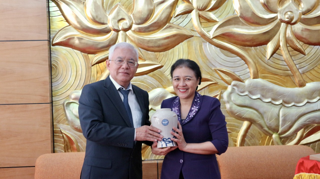Việt Nam – Uzbekistan tiếp tục phát triển quan hệ ngoại giao nhân dân