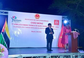 long trong ky niem 77 nam cach mang thang tam va quoc khanh 29 tai mozambique