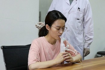 Trung Quốc cấp phép cho vaccine COVID-19 dạng hít