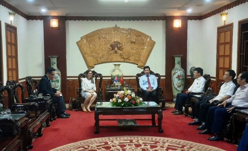Phấn đấu đưa quan hệ hợp tác giữa tỉnh Quảng Bình và Cu Ba vươn lên tầm cao mới