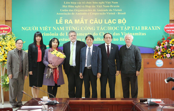 tinh cam huu nghi dam tham giua nhan dan viet nam va braxin