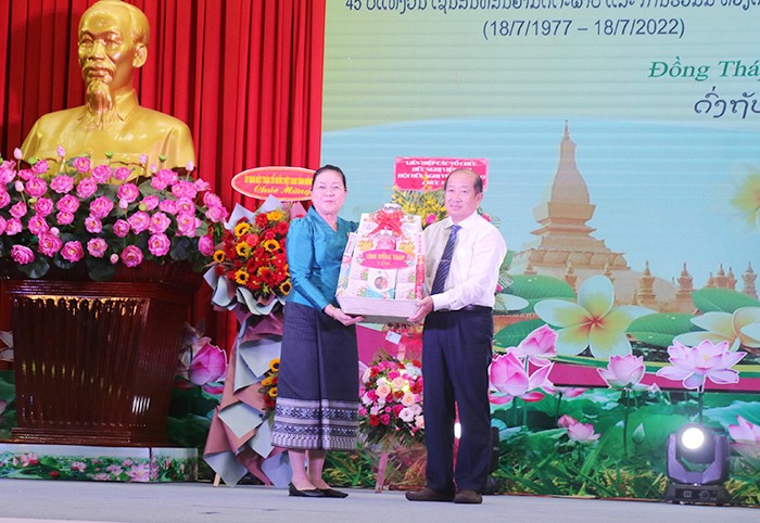Thành lập Chi hội Doanh nhân Việt Nam - Lào tỉnh Đồng Tháp