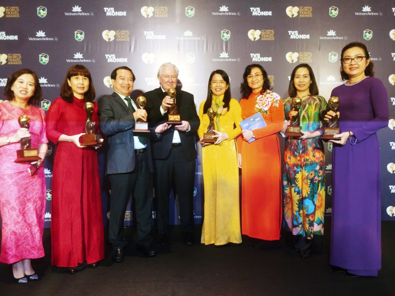 Việt Nam “bội thu” tại Lễ trao Giải thưởng Du lịch thế giới