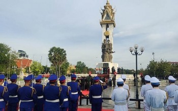 Đài hữu nghị Việt Nam - Campuchia: Biểu tượng tình đoàn kết, hữu nghị hai nước