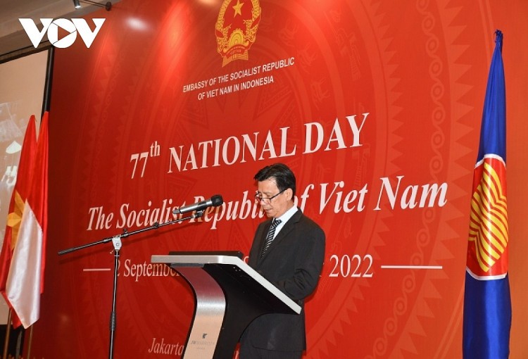 Đại sứ Việt Nam tại Indonesia Tạ Văn Thông phát biểu tại buổi lễ (Ảnh: VOV).