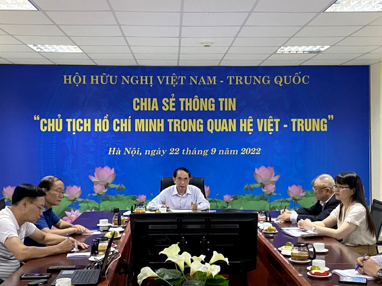 Chủ tịch Hồ Chí Minh trong quan hệ Việt - Trung