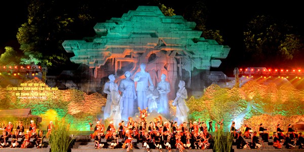 Ngày hội Văn hóa dân tộc Dao toàn quốc lần thứ I tại Tuyên Quang năm 2017 (Ảnh tư liệu: 