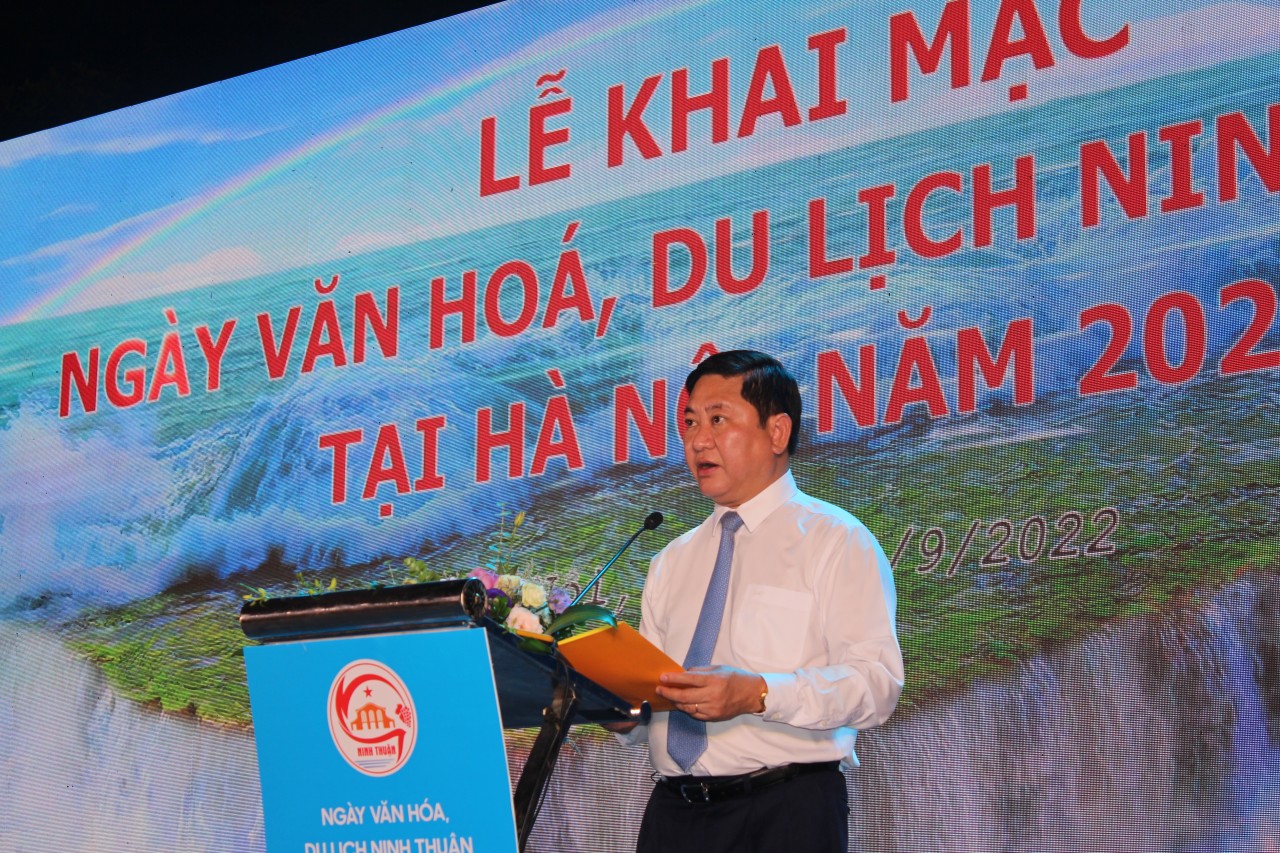Chủ tịch UBND tỉnh Ninh Thuận Trần Quốc Nam phát biểu khai mạc