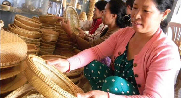 Đến thăm làng mây tre đan Bao La, Huế Đến thăm làng mây tre đan Bao La, Huế