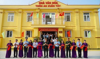Khánh thành và bàn giao Nhà văn hóa - kết hợp tránh bão, lụt tại Thừa Thiên Huế