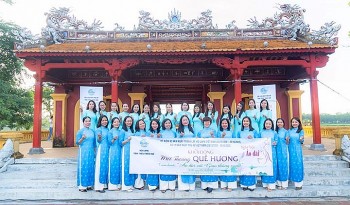 Hơn 200 hội viên phụ nữ Huế tham gia Chương trình tuần hành “Áo dài với giao thông xanh”